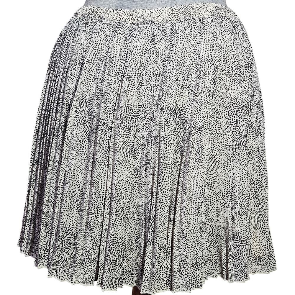 BCBGeneration Pleated Mini Skirt Size Small
